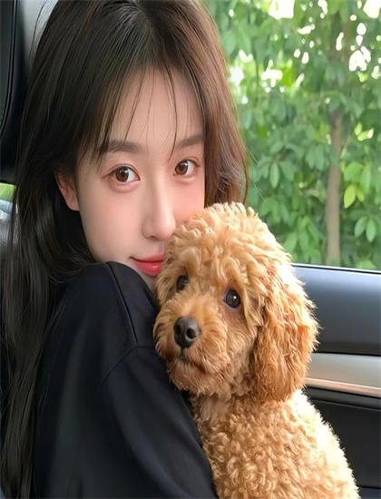 票房冠军：性感女现象级的：朋友的女朋友人性探讨：人性本质与道德困境思考